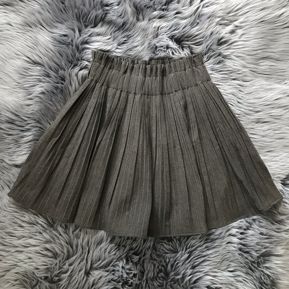 NEW mini pleated plaid Zara skirt szS